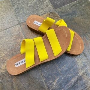 Steve Madden Women Triple Strap Slide Sandals Size US 8 Yellow